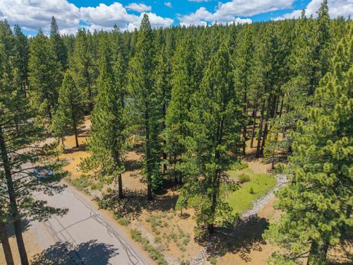 12510 Granite Dr, Truckee, CA, 96161-2842 | Card Image