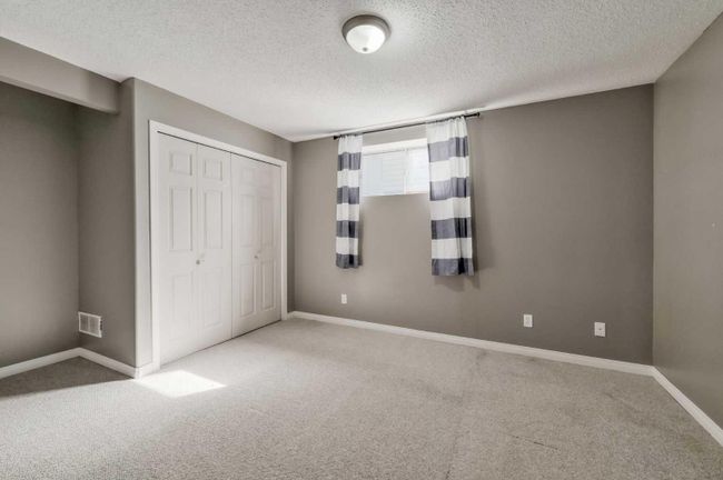 192 Stonegate Crescent Nw, Home with 4 bedrooms, 2 bathrooms and 4 parking in Airdrie AB | Image 27