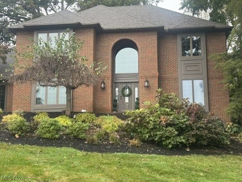 4063 Dunoon Cir Nw, Canton, OH, 44718-2248 | Card Image