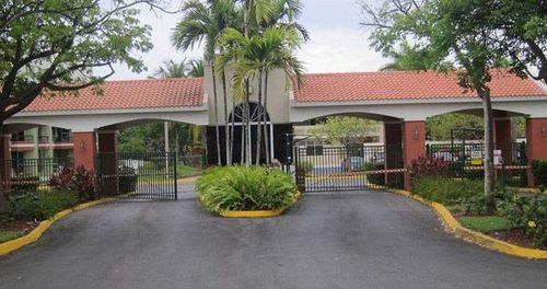 641-641 Calle Flamingo, Vega Baja, PR, 00693 | Card Image