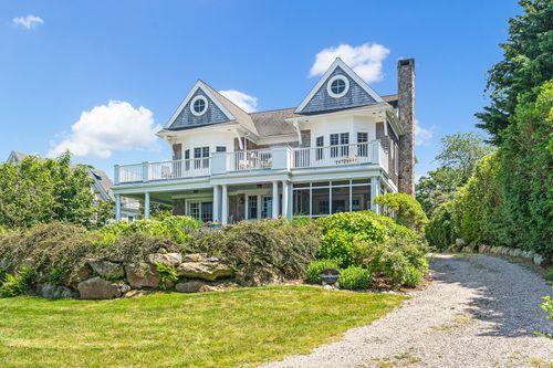 52 Avondale Rd, Westerly, RI, 02891-5004 | Card Image
