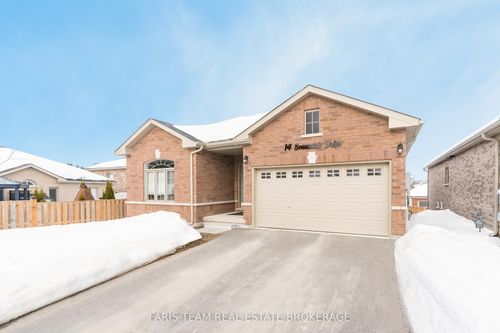14 Beausoleil Dr, Penetanguishene, ON, L9M0V8 | Card Image
