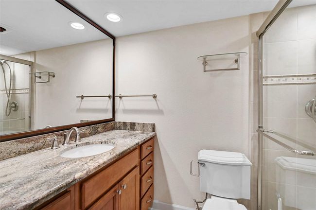 304 Pine Run Dr, Condo with 2 bedrooms, 2 bathrooms and null parking in OSPREY FL | Image 21