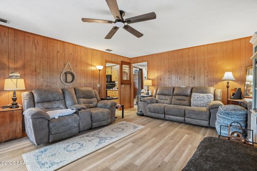 3615 Phillips Ln, Panama City, FL, 32404-5865 | Card Image