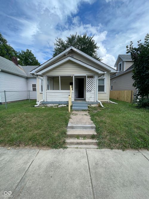 2733 N Lasalle St, Indianapolis, IN, 46218-2845 | Card Image