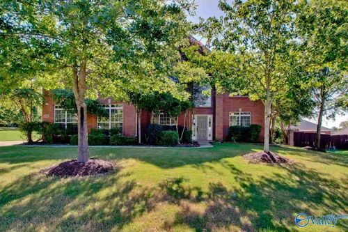 2801 Centerridge Rd Se, Owens Cross Roads, AL, 35763-8754 | Card Image