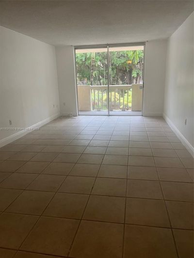 218 - 1800 Sans Souci Blvd, Condo with 1 bedrooms, 1 bathrooms and null parking in North Miami FL | Image 2