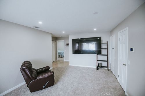 g-1554 Border Ave, Corona, CA, 92882 | Card Image
