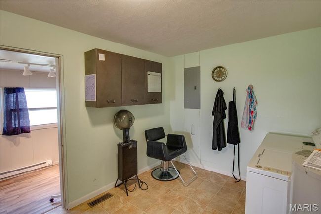 408 N Main St, Home with 0 bedrooms, 0 bathrooms and null parking in Carrollton IL | Image 19