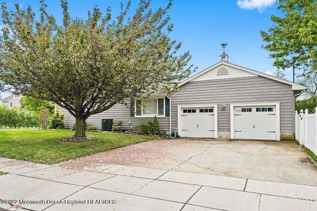 425 Atlantic Ave, House other with 3 bedrooms, 3 bathrooms and null parking in Spring Lake NJ | Image 5