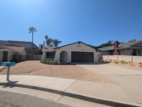 325 Cadillac Cir, Oceanside, CA, 92054-3442 | Card Image