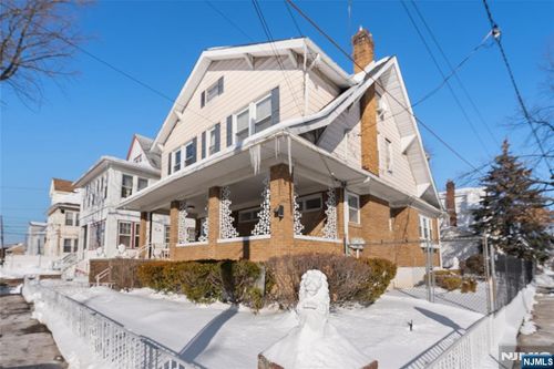 279-281 19th Avenue, Paterson, NJ, 07504 | Card Image