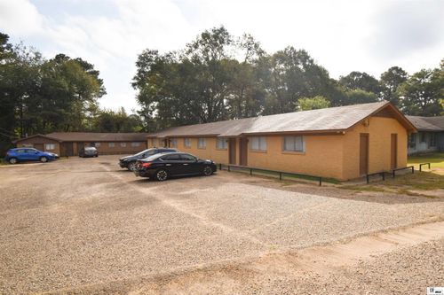 136 Jackson St, Grambling, LA, 71245-3072 | Card Image