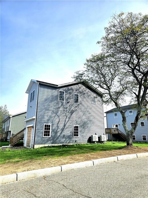 129 1st Ave, Cranston, RI, 02910-5027 | Card Image