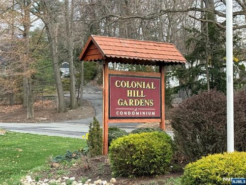 6 Colonial Dr, Little Falls, NJ, 07424-1860 | Card Image