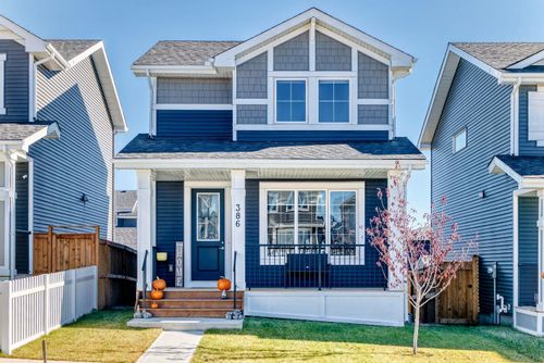 {{alt}} | Card Image