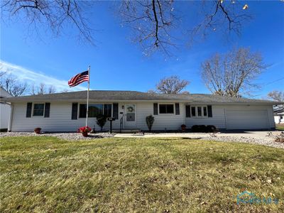 340 Lexington Avenue, House other with 3 bedrooms, 2 bathrooms and 2 parking in Findlay OH | Image 2