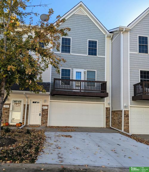 18165 Hayes Court, Omaha, NE, 68135 | Card Image