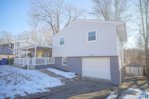 274 Pearl Lake Rd, Waterbury, CT, 06706-2526 | Card Image