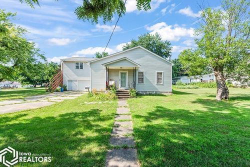 706 W Locust St, Bloomfield, IA, 52537-1424 | Card Image