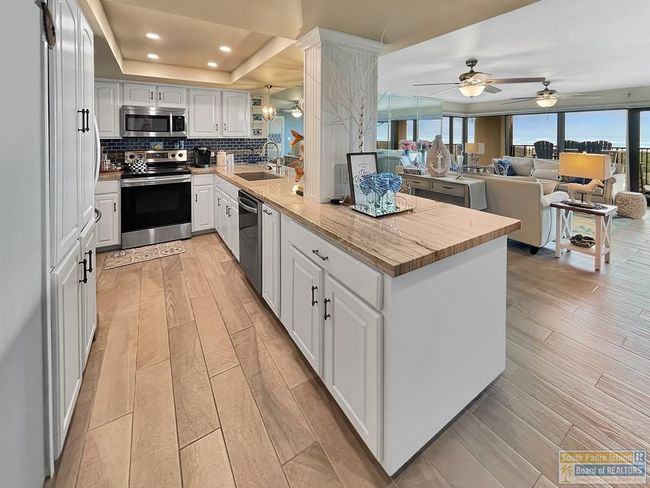 APT-207G - 2800G Gulf Blvd, Condo with 3 bedrooms, 3 bathrooms and 1 parking in South Padre Island TX | Image 16