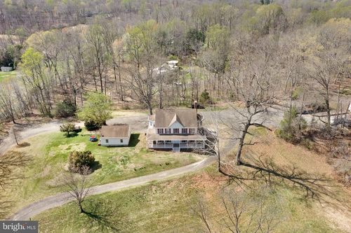 7214 Clifton Rd, CLIFTON, VA, 20124-1801 | Card Image