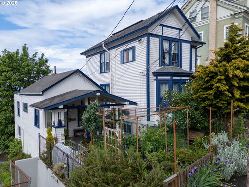1278 Franklin Ave, Astoria, OR, 97103-4011 | Card Image
