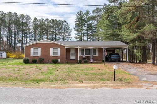 700 E 6th Ave, Kenbridge, VA, 23944 | Card Image