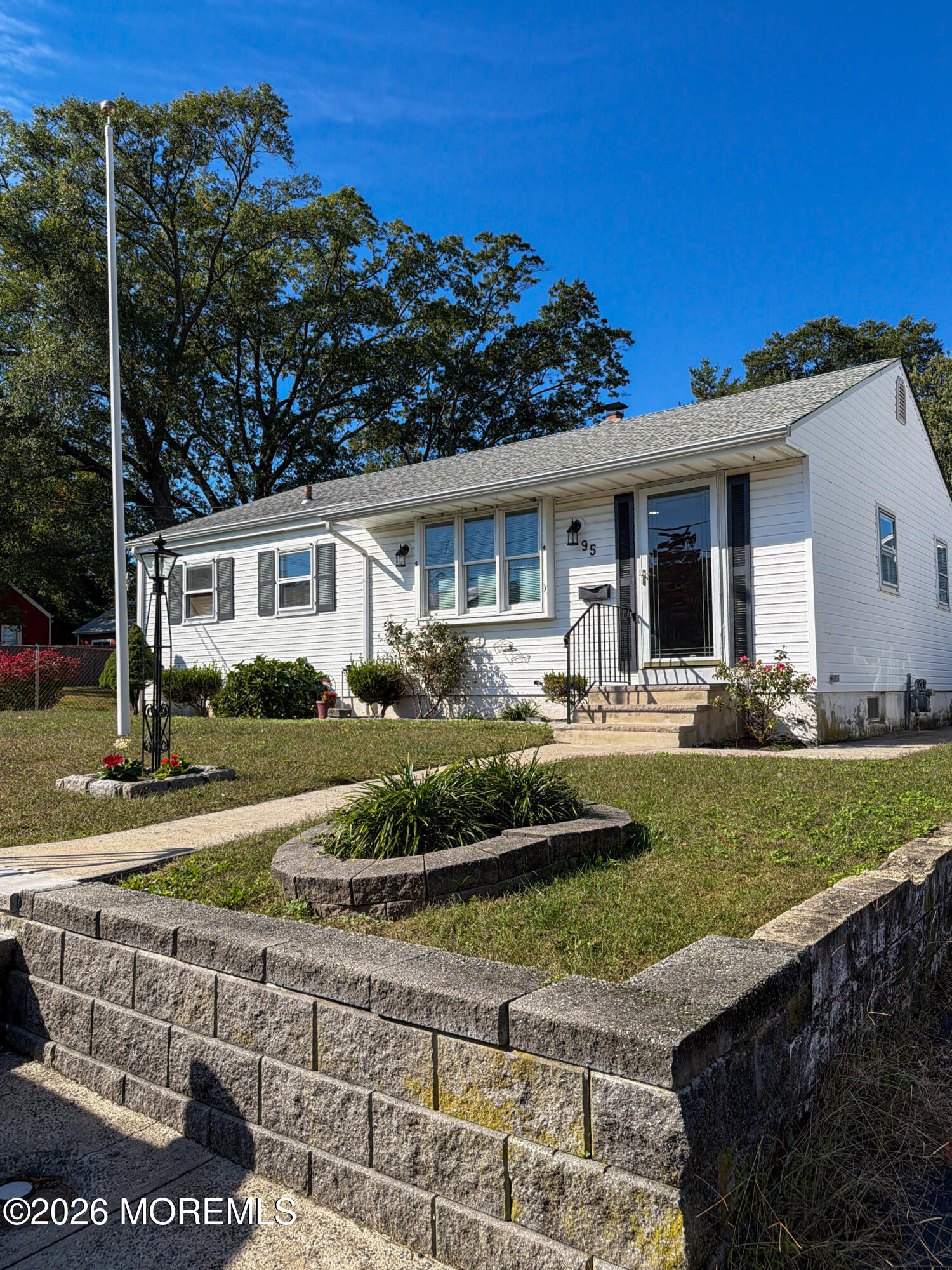 Residential Lease in Hazlet