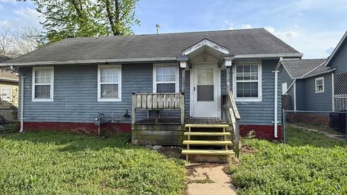 923 W Walnut St, Salina, KS, 67401 | Card Image