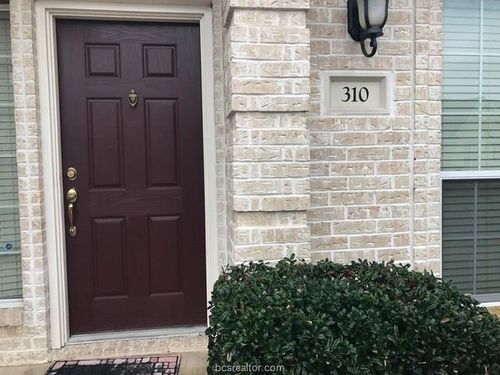 310 Fraternity Row, College Station, TX, 77845-6586 | Card Image