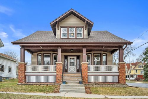 143 N Ridge St, HUSTISFORD, WI, 53034-9509 | Card Image