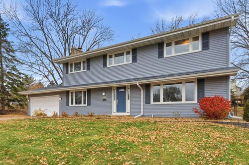 11121 Carver Ct, Burnsville, MN, 55337-1001 | Card Image