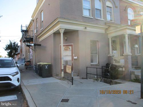 401 S Shippen St, LANCASTER, PA, 17602-3611 | Card Image