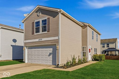 4535 Connaught West Dr, Plainfield, IN, 46168-7565 | Card Image