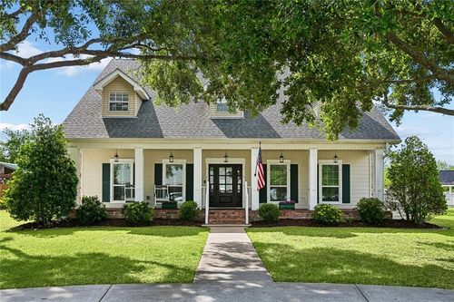 30 Pecan Grove Lane, Meraux, LA, 70075 | Card Image
