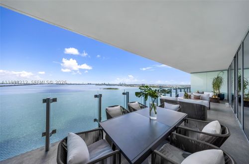 2202-700 Ne 26th Ter, Miami, FL, 33137-5580 | Card Image