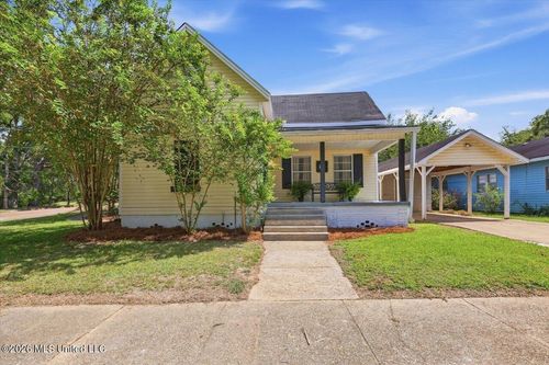 519 Main St N, Mendenhall, MS, 39114-3356 | Card Image