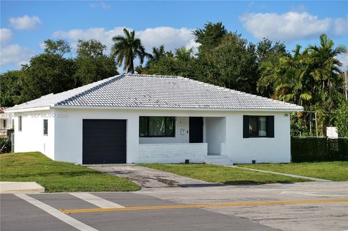 1 Ne 86th St, El Portal, FL, 33138-3037 | Card Image