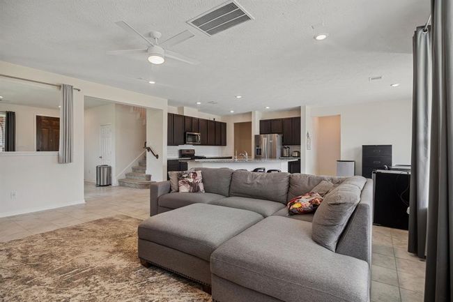 9001 Cimarron River Ln, House other with 4 bedrooms, 3 bathrooms and 2 parking in Magnolia TX | Image 6