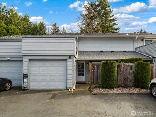 unit-b-5531 Bridgeport Way W, University Place, WA, 98467-2011 | Card Image