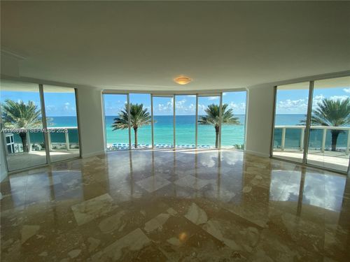 apt-701-17201 Collins Ave, Sunny Isles Beach, FL, 33160-3476 | Card Image