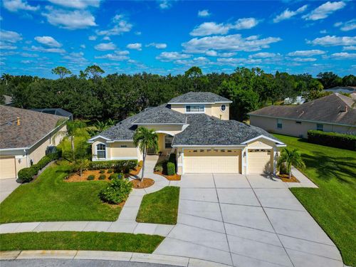 10937 Bluestem Cir, LAKEWOOD RANCH, FL, 34202-4157 | Card Image