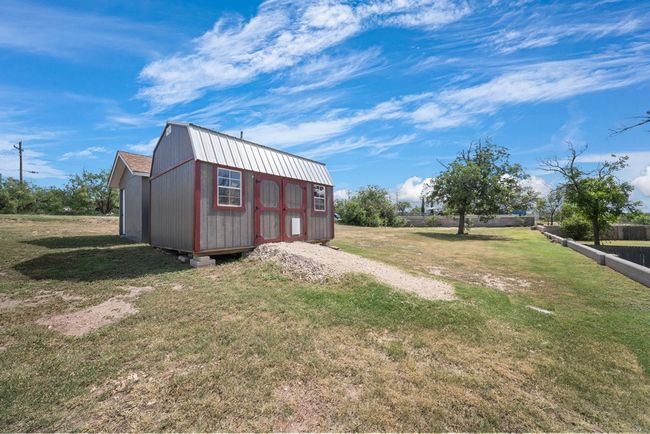 3800 Mcchristian St, House other with 3 bedrooms, 2 bathrooms and 4 parking in Big Spring TX | Image 24