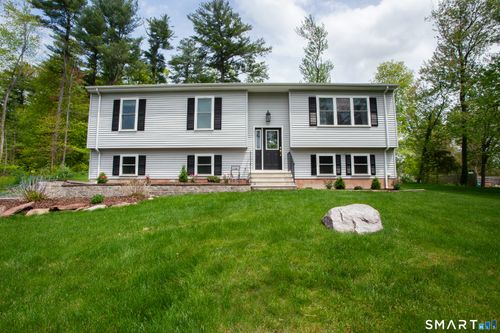 93 Rye Hill Cir, Somers, CT, 06071-1052 | Card Image