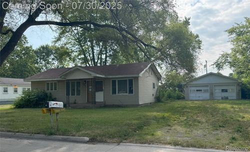 824 Harbor Ave, Monroe, MI, 48162-2531 | Card Image