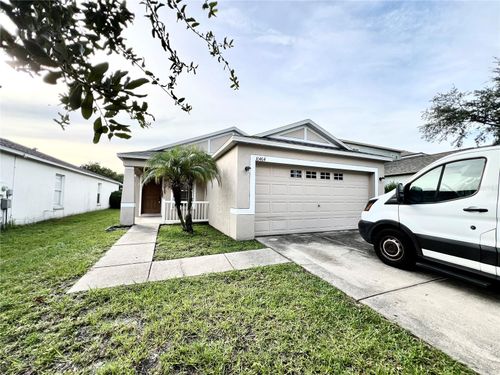 10464 Blackmore Dr, TAMPA, FL, 33647-2923 | Card Image