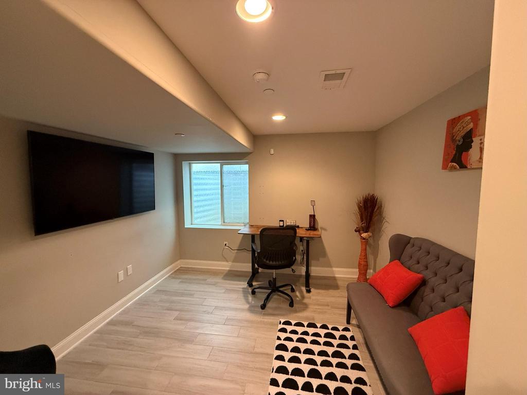 Residential in PHILADELPHIA 5