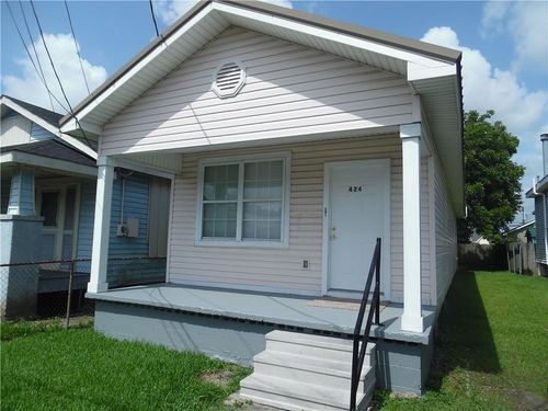 424 Avenue B, Marrero, LA, 70072-2012 | Card Image