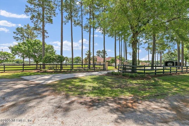 7600 Nutty Buddy Cir, House other with 3 bedrooms, 4 bathrooms and null parking in Glen St. Mary FL | Image 49